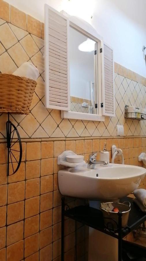 La Maisonette Del Borgo Ronciglione  Extérieur photo