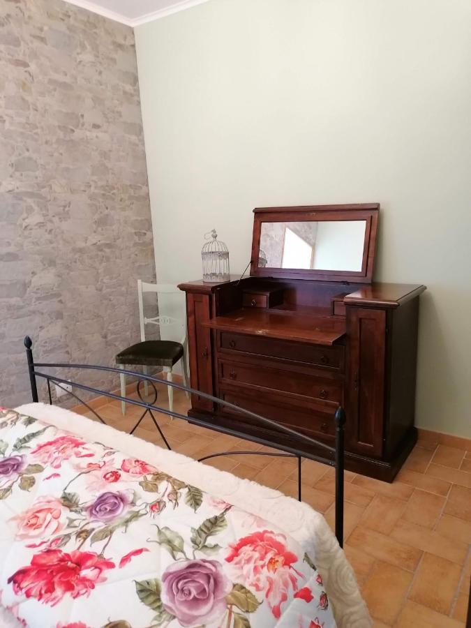 La Maisonette Del Borgo Ronciglione  Extérieur photo